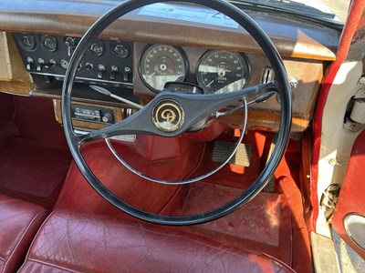 Lot 97 - 1967 Daimler V8