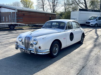 Lot 97 - 1967 Daimler V8