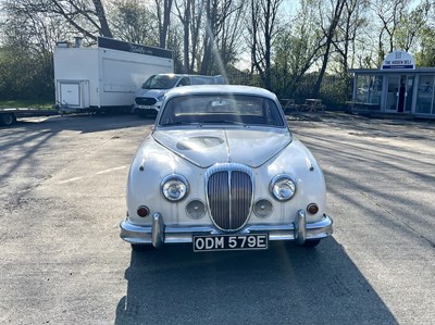 Lot 97 - 1967 Daimler V8