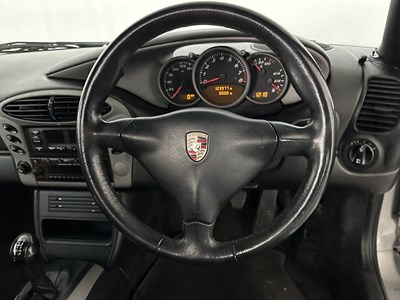 Lot 77 - 2002 Porsche Boxster
