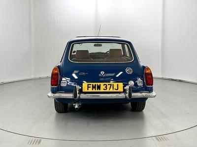 Lot 151 - 1971 MG BGT