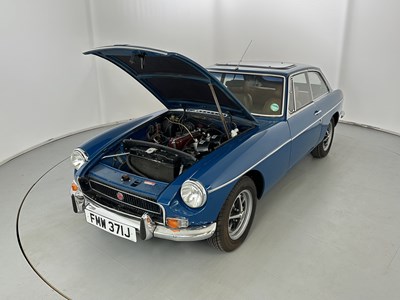 Lot 151 - 1971 MG BGT