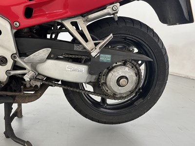 Lot 27 - 1997 Honda VFR 750