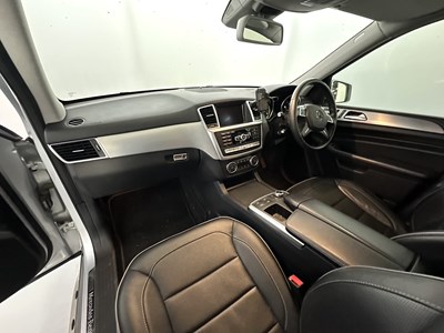 Lot 183 - 2013 Mercedes-Benz ML350