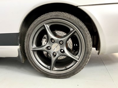 Lot 120 - 2003 Porsche Carrera 4