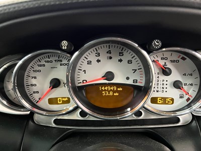 Lot 120 - 2003 Porsche Carrera 4