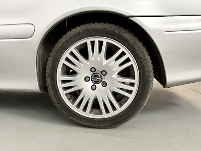 Lot 124 - 2005 Volvo C70 T GT