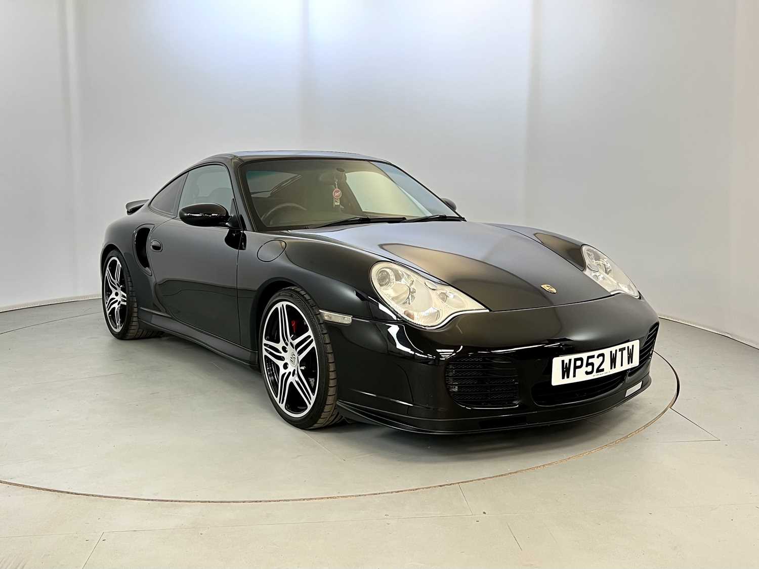 Lot 122 - 2003 Porsche 911 Turbo