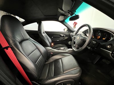 Lot 122 - 2003 Porsche 911 Turbo