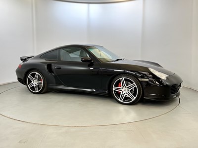 Lot 122 - 2003 Porsche 911 Turbo