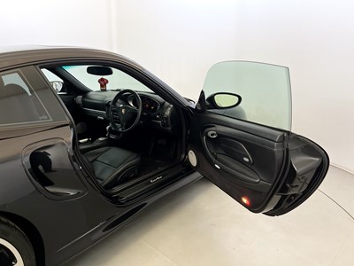 Lot 122 - 2003 Porsche 911 Turbo