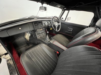 Lot 127 - 1978 MG B Roadster
