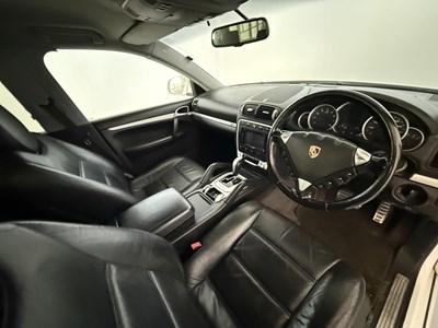 Lot 94 - 2003 Porsche Cayenne S