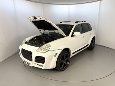 Lot 94 - 2003 Porsche Cayenne S