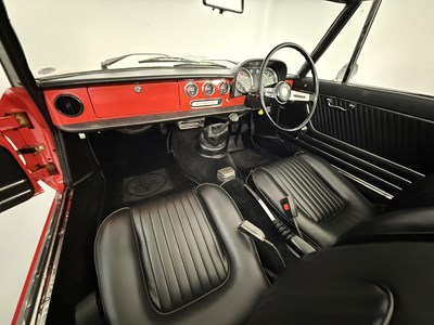 Lot 43 - 1970 Alfa Romeo Spider 1300 Junior
