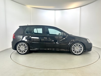 Lot 77 - 2007 Volkswagen Golf R32
