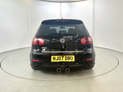 Lot 77 - 2007 Volkswagen Golf R32