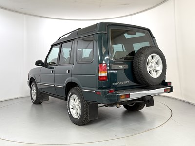 Lot 99 - 1998 Land Rover Discovery V8 LSE