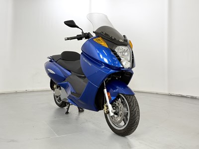Lot 117 - 2007 Vectrix Scooter