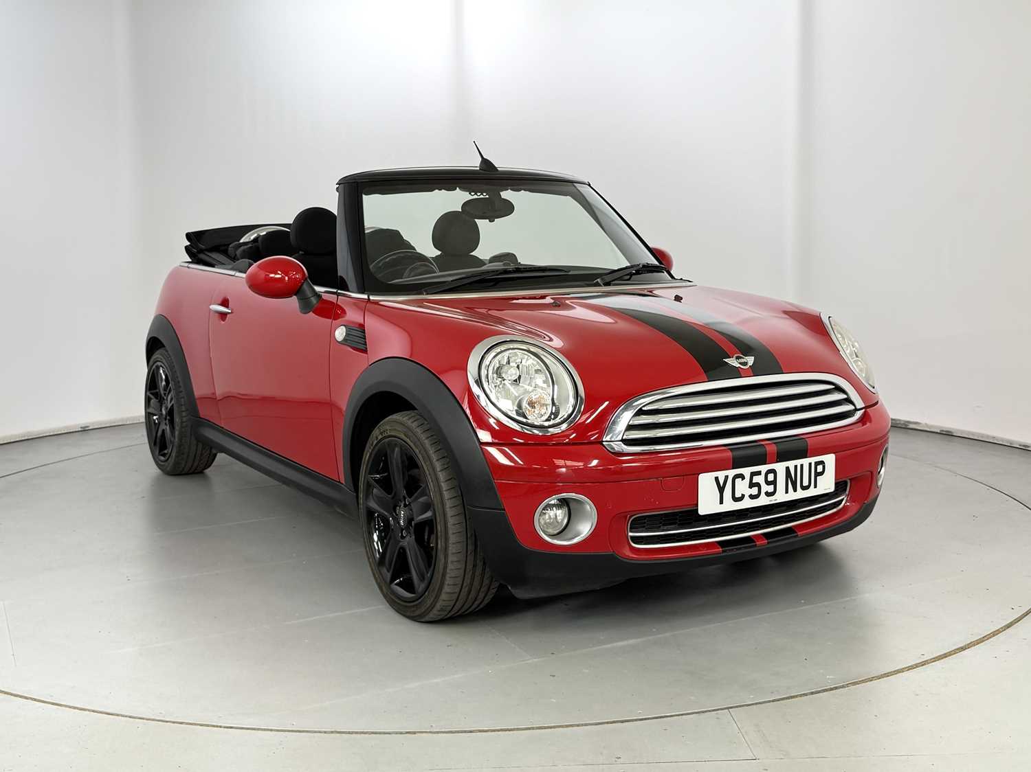 Lot 172 - 2009 Mini Cooper Cabriolet