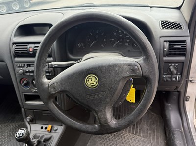 Lot 94 - 1999 Vauxhall Astra - NO RESERVE