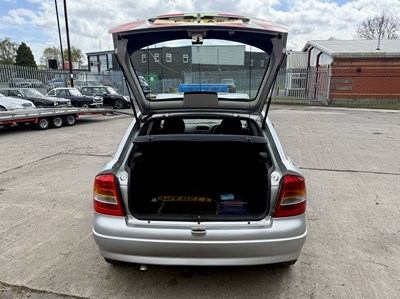 Lot 94 - 1999 Vauxhall Astra - NO RESERVE
