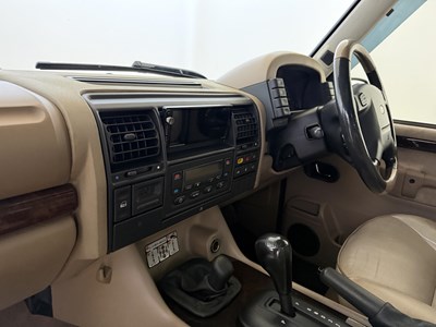 Lot 73 - 2001 Land Rover Discovery V8
