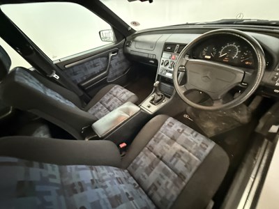 Lot 110 - 1997 Mercedes-Benz C180