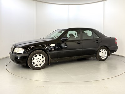 Lot 110 - 1997 Mercedes-Benz C180