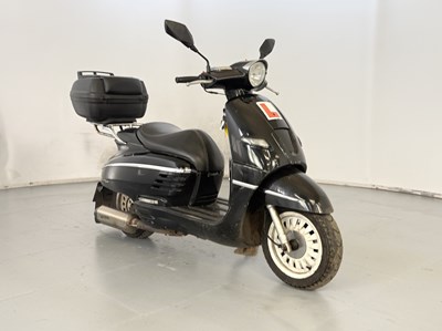 Lot 175 - 2017 Peugeot Django