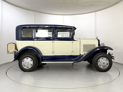 Lot 20 - 2001 Tudor Fordor
