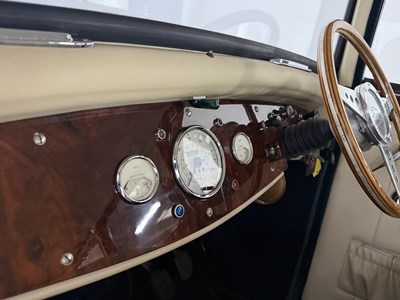 Lot 20 - 2001 Tudor Fordor