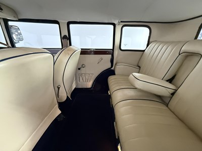Lot 20 - 2001 Tudor Fordor