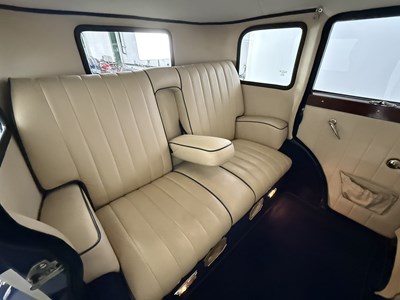 Lot 20 - 2001 Tudor Fordor