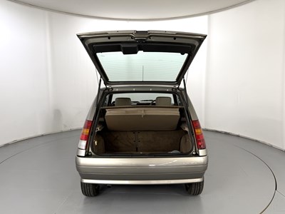 Lot 52 - 1990 Renault 5 Monaco