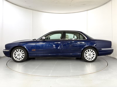 Lot 109 - 2003 Jaguar XJ6