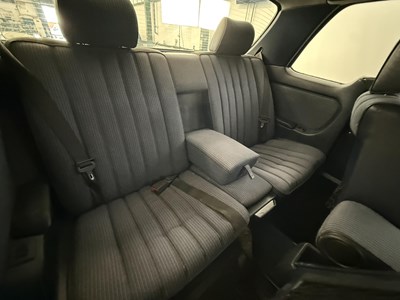 Lot 21 - 1983 Mercedes-Benz 280CE