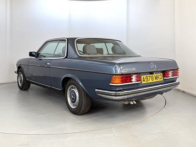 Lot 21 - 1983 Mercedes-Benz 280CE