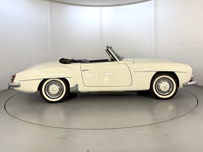 Lot 90 - 1959 Mercedes-Benz 190SL