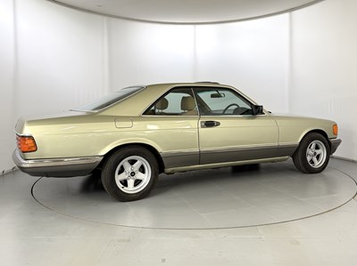 Lot 4 - 1982 Mercedes-Benz 500SEC