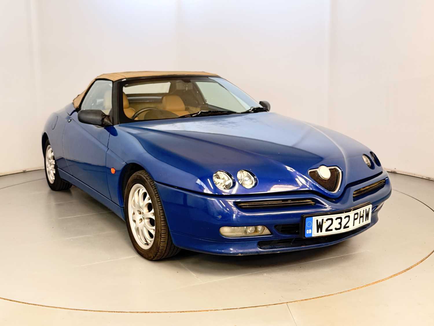 2000 Alfa Romeo Spider