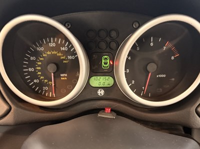 Lot 2000 Alfa Romeo Spider