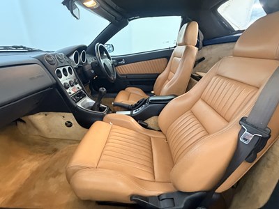 Lot 2000 Alfa Romeo Spider