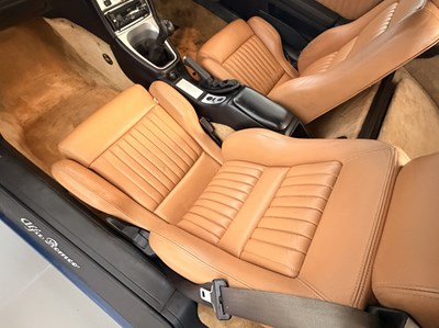 Lot 2000 Alfa Romeo Spider