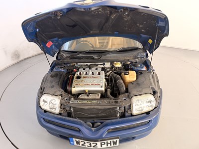 Lot 2000 Alfa Romeo Spider
