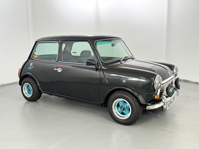 Lot 14 - 1995 Rover Mini Sidewalk