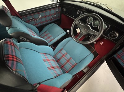 Lot 14 - 1995 Rover Mini Sidewalk