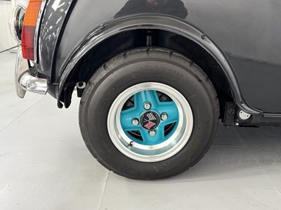 Lot 14 - 1995 Rover Mini Sidewalk