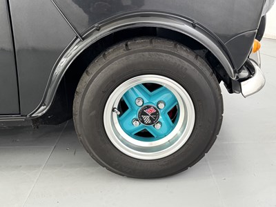 Lot 14 - 1995 Rover Mini Sidewalk