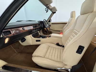 Lot 23 - 1988 Jaguar XJS
